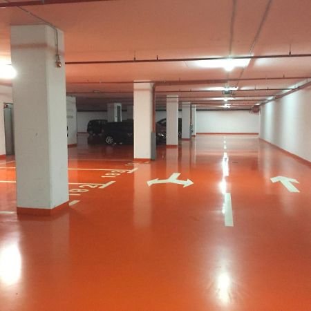 Studio Apartman Krila Wings- Parking In Garage 자그레브 외부 사진